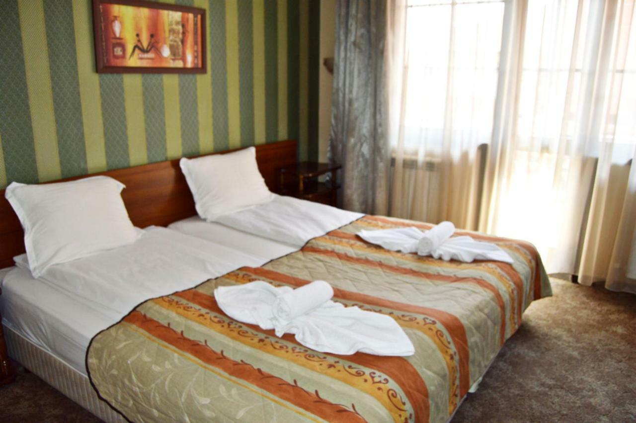 Hotel St. George Pobedonosets Bansko Luaran gambar