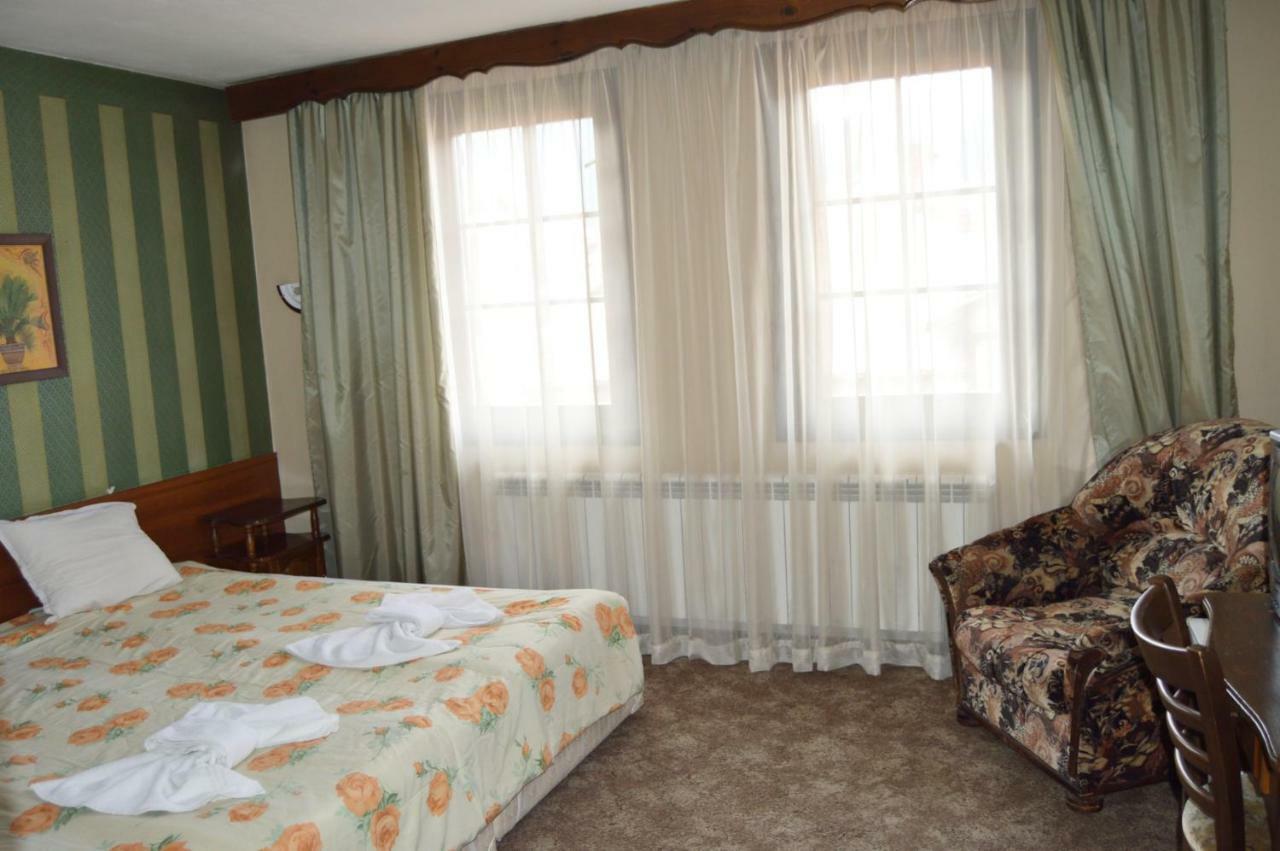 Hotel St. George Pobedonosets Bansko Luaran gambar
