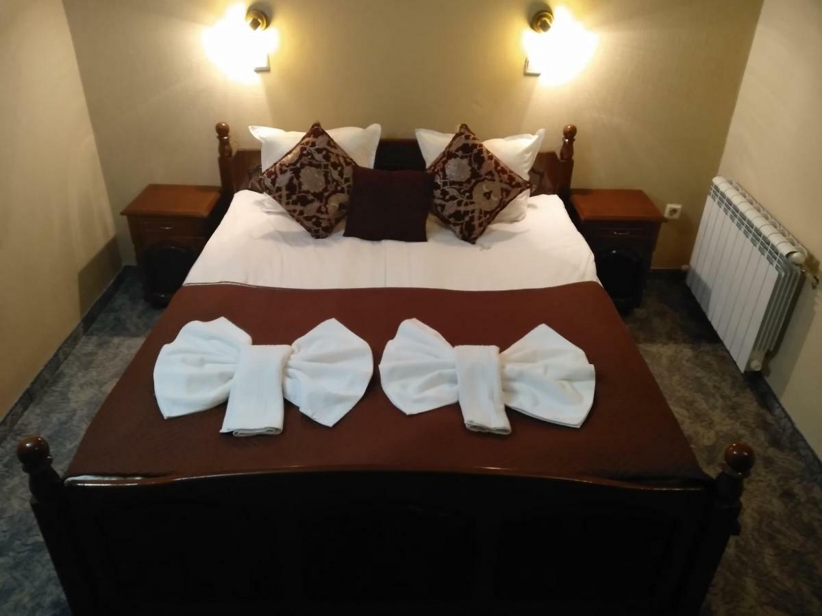 Hotel St. George Pobedonosets Bansko Luaran gambar